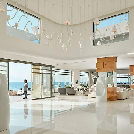 Lesante Blu Exclusive Beach מלון 5*